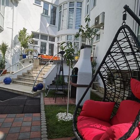 Fitness House With Garden Otel Köstence Dış mekan fotoğraf